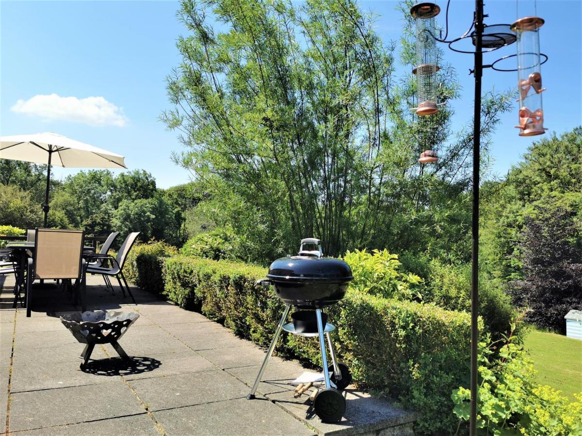 Wellstone Cottages - Coach House Llanfyrnach Экстерьер фото