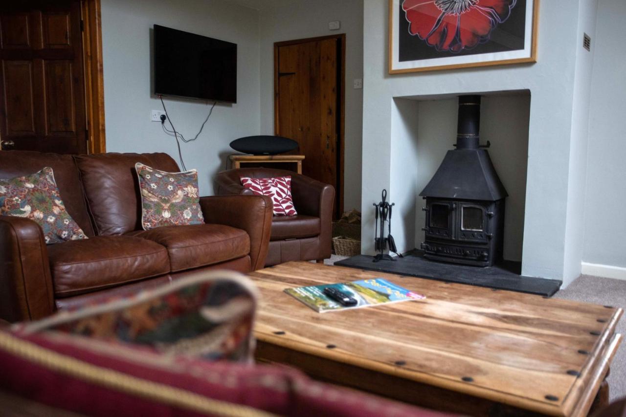 Wellstone Cottages - Coach House Llanfyrnach Экстерьер фото