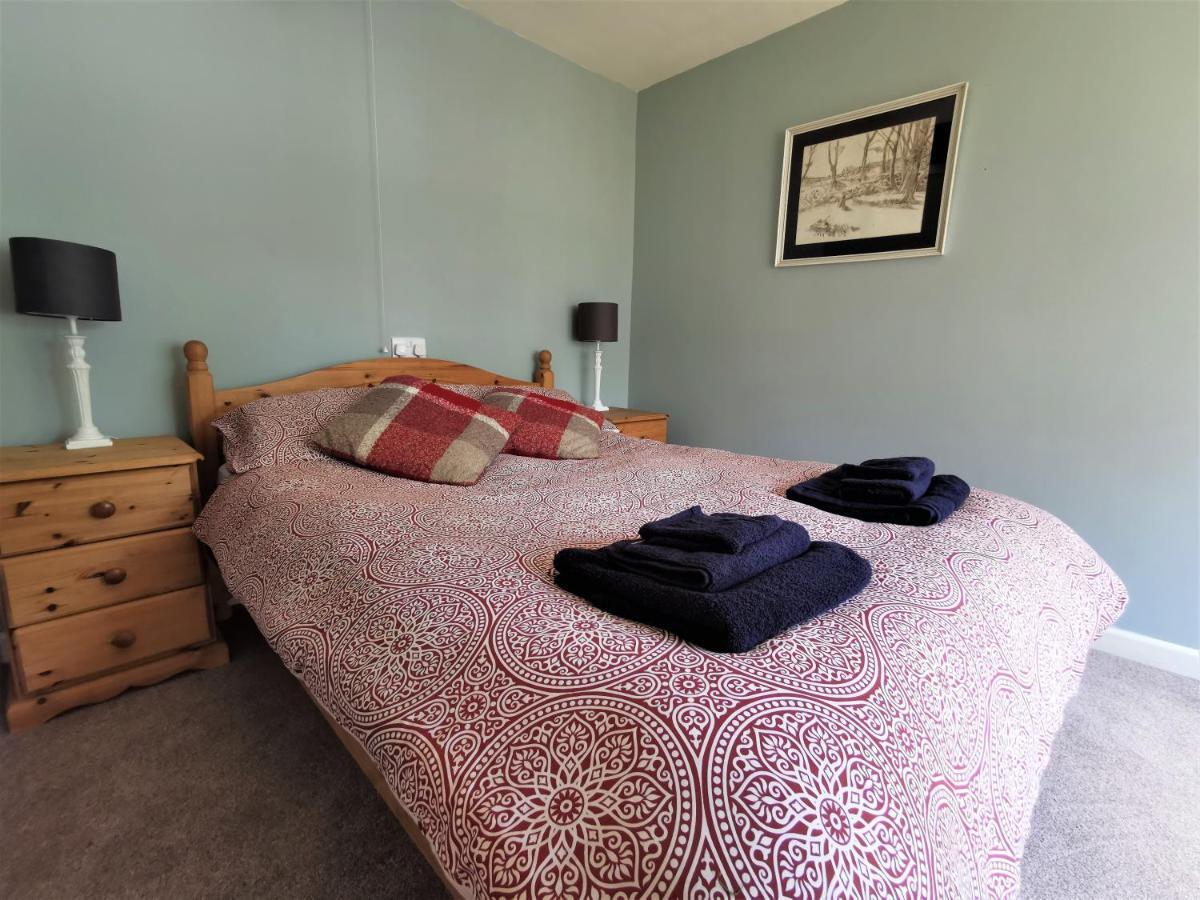 Wellstone Cottages - Coach House Llanfyrnach Экстерьер фото