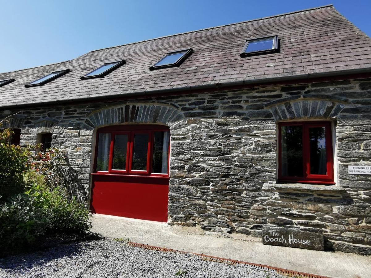 Wellstone Cottages - Coach House Llanfyrnach Экстерьер фото